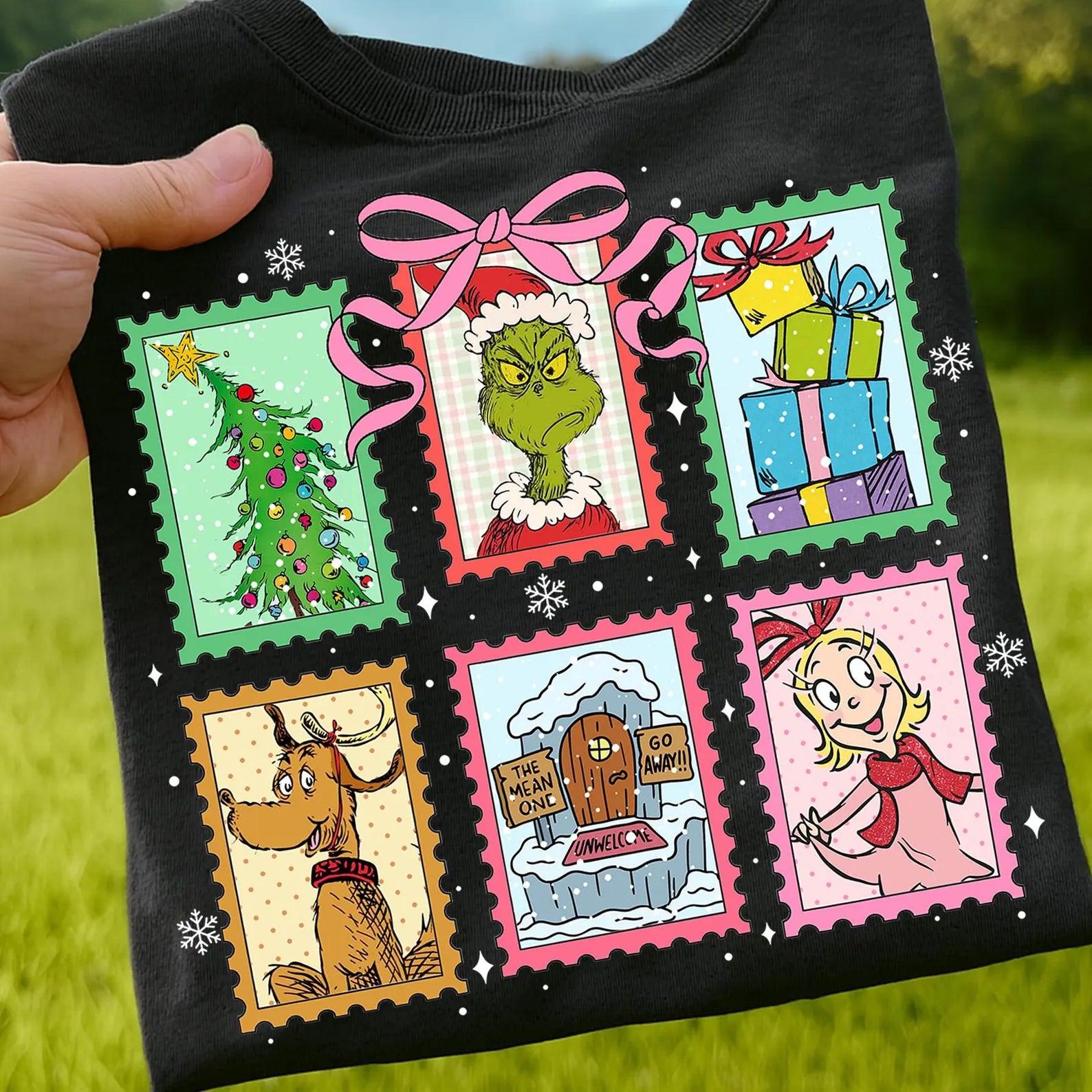 Coquette Christmas Crewneck